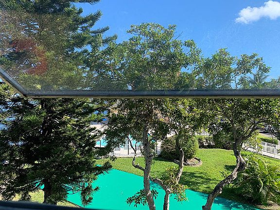 2nd image of 1075 Miami Gardens Dr #311