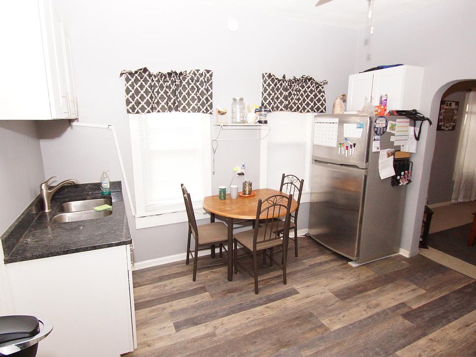 1st image of 1645 N Campbell Ave APT 2R