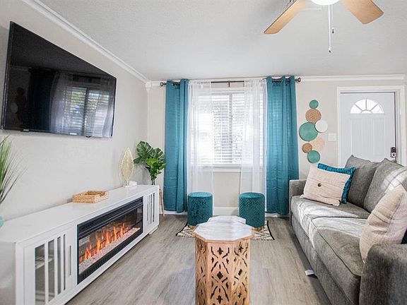 3rd image of 4615 Lords Ave