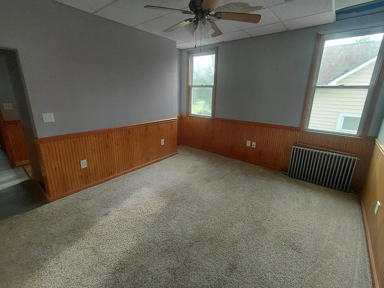 3420 Graham Ave #3 — Photo 2