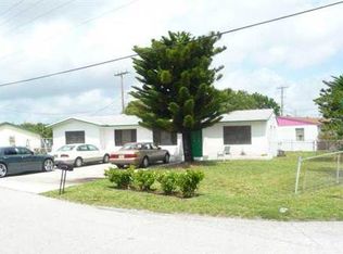 5701 Candlewood St, Mangonia Park, FL 33407