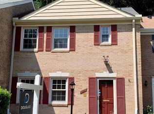 9746 Ranger Rd, Fairfax, VA 22030