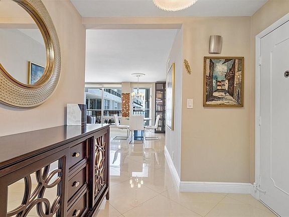 3rd image of 4280 Galt Ocean #25D