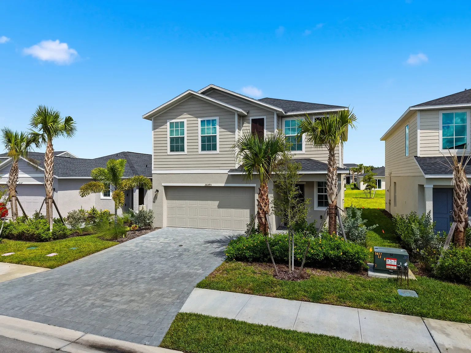 5 bed, 2112 sqft, $2,495 — Photo 1