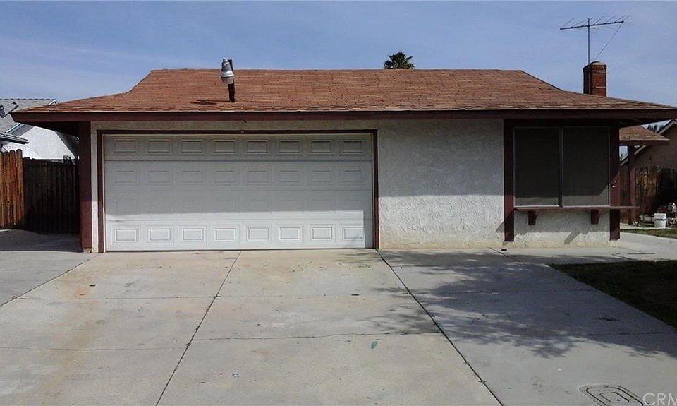 1st image of 12890 Tamara Dr