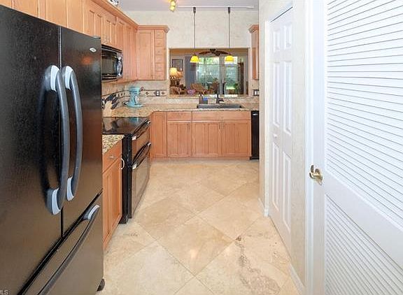 4th image of 14531 Daffodil Dr APT 1603