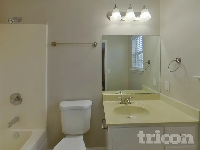 1616 Jamie Dr — Photo 9