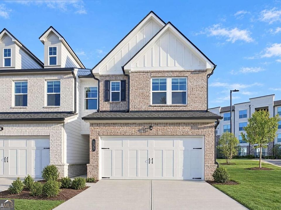 1st image of 135 Rope Mill Ct #15