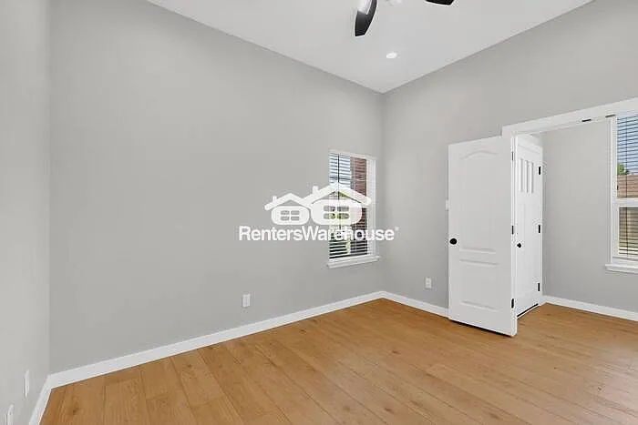 7301 Fossil Lake Dr — Photo 23