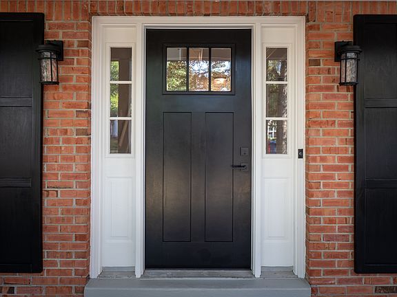 4th image of 1745 Farmview Dr