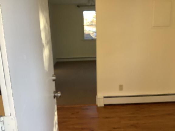 5th image of 477 Main St