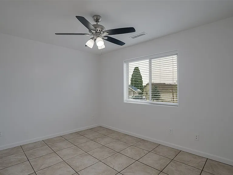 3850 N Teri Ct — Photo 17