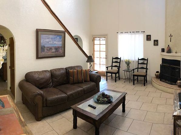 2021 Camelot Dr