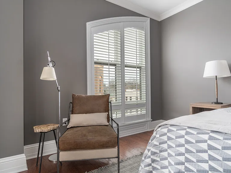 37 Henry St #401 — Photo 13