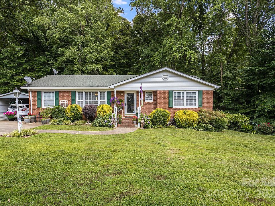 1st image of 814 Yellowstone Ct