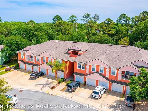 4th image of 13848 Herons Landing Way APT 3