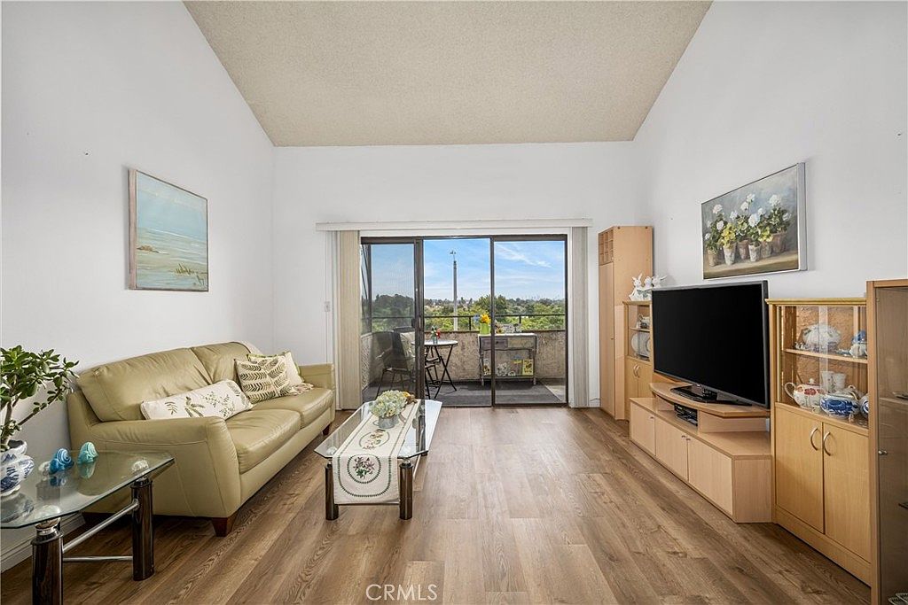 26201 Vermont Ave UNIT 305, Harbor City, CA 90710 Zillow