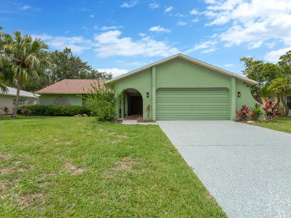 5021 Bridgeport Dr, Safety Harbor, FL 34695