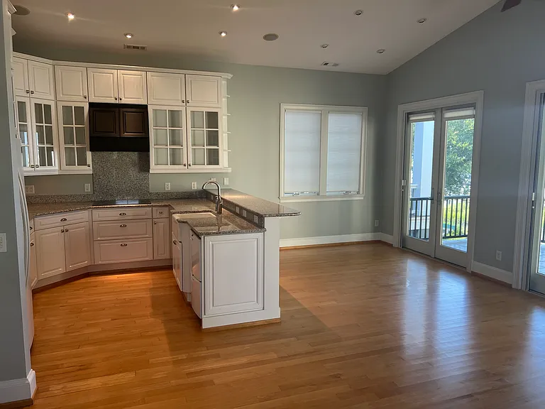 100 Factory Creek Ct — Photo 32