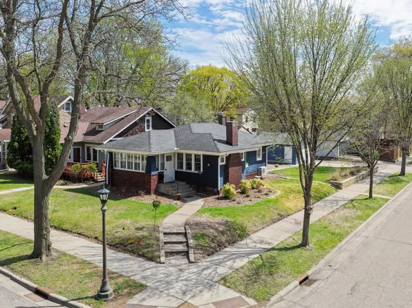 1692 Stanford Ave, Saint Paul, MN 55105