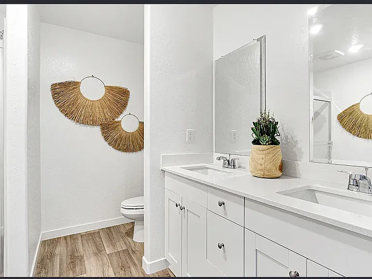 4425 N Madelyn Ave — Photo 10