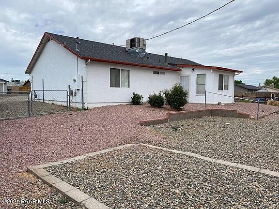 5th image of 3411 N Catherine Dr