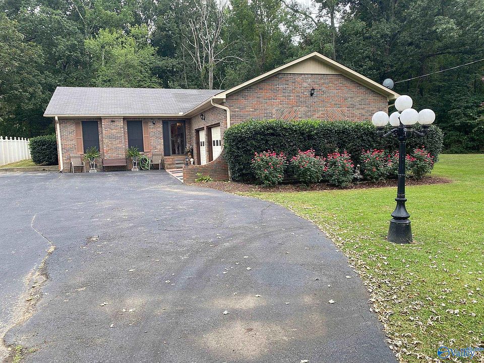 1498 Old Highway 24, Trinity, AL 35673 | MLS #21870892 | Zillow