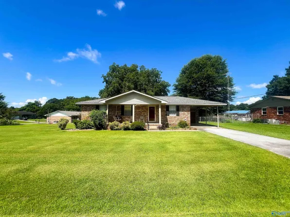 3694 Vistamont Cir S, Southside, AL 35907