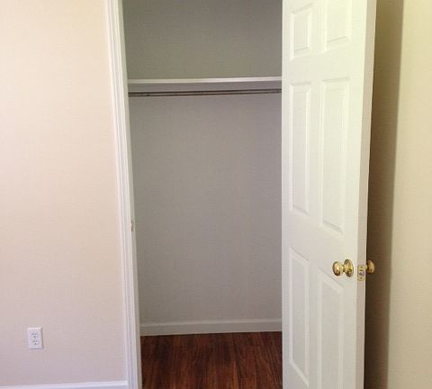 2nd image of 503 Second Avenue