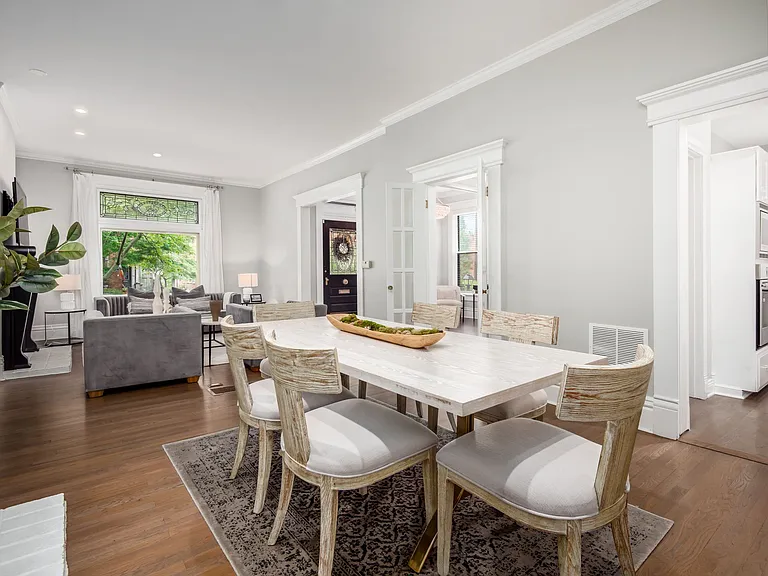 926 City Park Ave — Photo 12