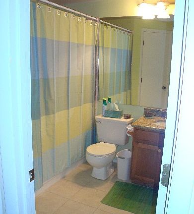 4th image of 706 Magnolia Pl