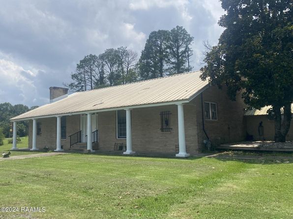 1026 S Ryan Ave, Basile, LA 70515