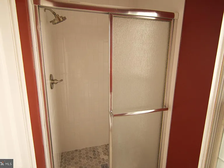 7718B Lexton Pl #102 — Photo 29