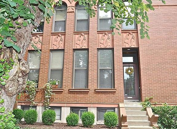 5th image of 4343 Laclede Ave