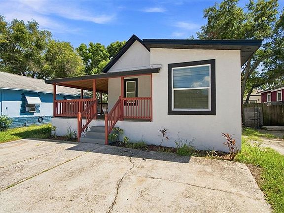 3rd image of 1129 CARLTON STREET