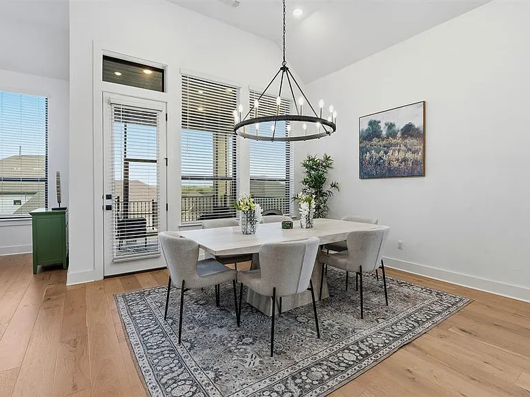212 Texas Bluebonnet Trl — Photo 8