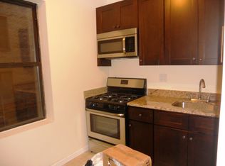 32-20 93rd St, Flushing, NY 11369