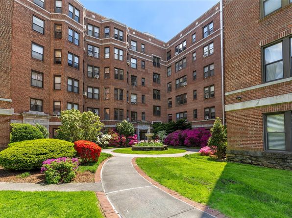 11 Alden Road #4D, Larchmont, NY 10538