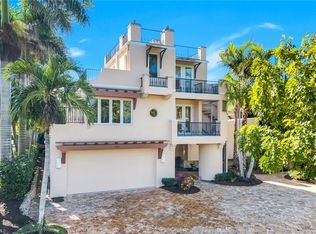 210 Central AVE, NAPLES, FL 34102