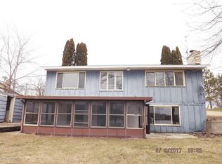 40643 563rd St, Zumbro Falls, MN 55991