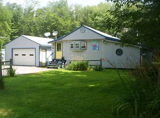 48 N Pine St, East Otis, MA 01029