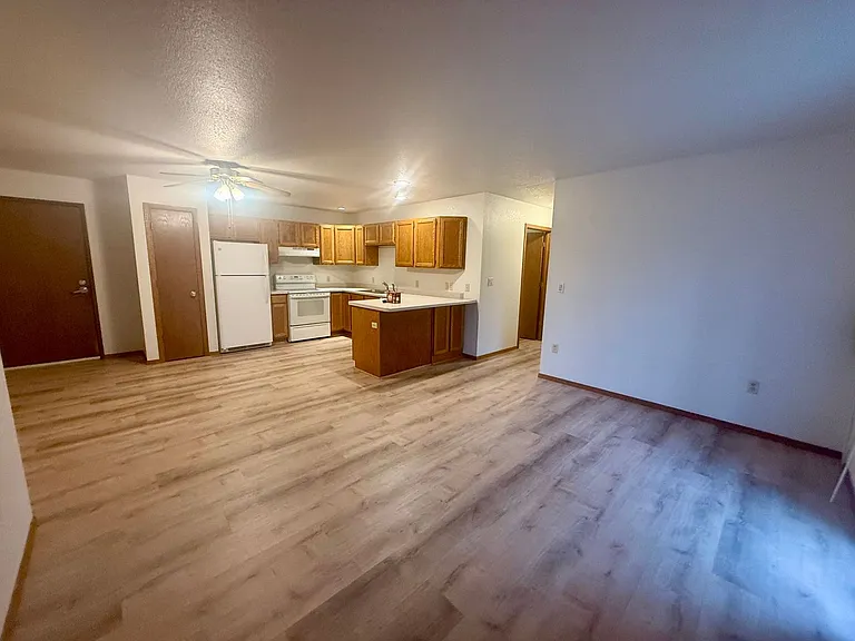 5601 Sandpiper Dr #B — Photo 2