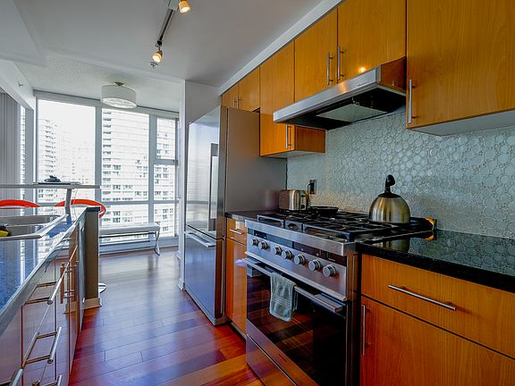 2nd image of 1077 Marinaside Cres #1906