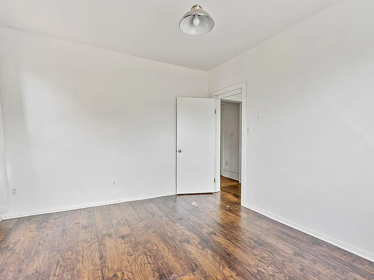 1615 Denniston St #2 — Photo 9