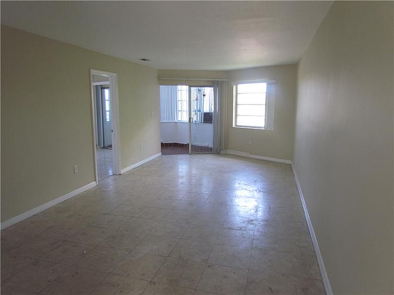 1st image of 1601 Miami Gardens Dr #203