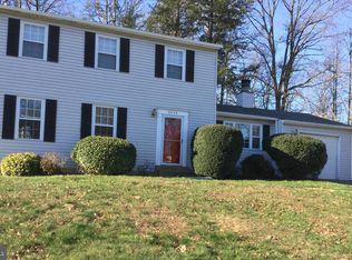 6624 Bestwicke Rd, Burke, VA 22015