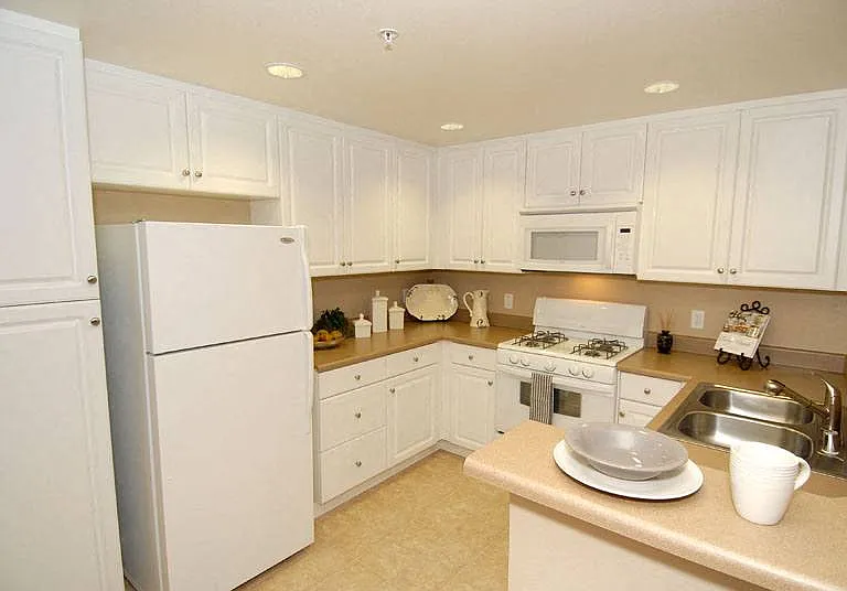 College Park Apartments — Photo 61