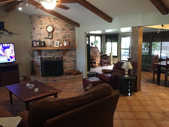 2nd image of 3222 Coral Reef Dr