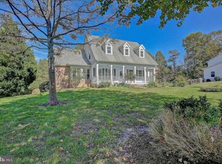 302 Highview Rd, Tracys Landing, MD 20779