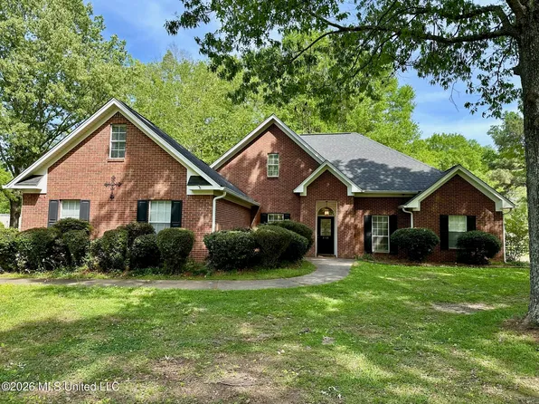 1018 Old Highway 49 S, Richland, MS 39218